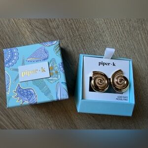 Piper K Gold Spiral Earrings